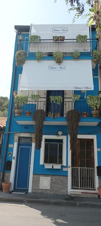 شقة Sabrina'S House جيارديني ناكسوس المظهر الخارجي الصورة